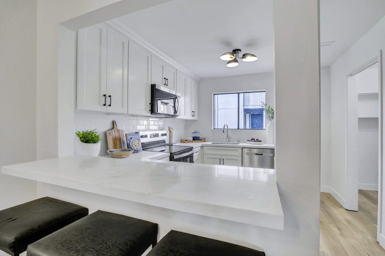 970 Castlewood Way 66 1536x1024