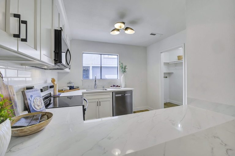 970 Castlewood Way 70 1536x1024